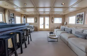 Thumbnail von Custom 61m Explorer Yacht Voyager