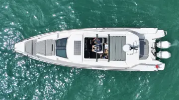 Thumbnail von Axopar 37 Cross Cabin LOLA