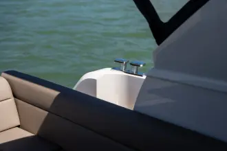 Thumbnail von Sealine S335 See her at all upcoming boat shows