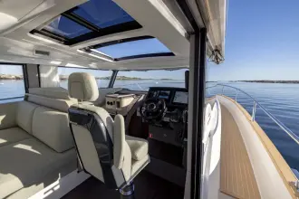 Thumbnail von Nimbus 495 Flybridge