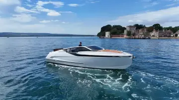 Thumbnail von Fairline F Line 33 Fairline F//Line 33