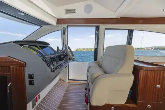 Thumbnail von Nimbus 405 Flybridge