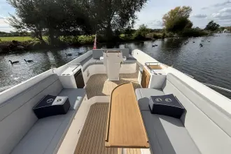 Thumbnail von Interboat Intender 950 Cabrio