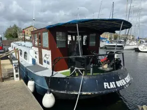 Thumbnail von Custom 65ft Dutch Barge Flat over crest