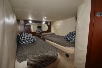 Thumbnail von Chris-Craft 40 Roamer