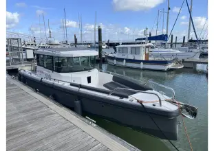 Axopar 28 Aft Cabin