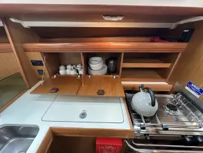 Thumbnail von Jeanneau Sun Odyssey 42i NEW DAWN
