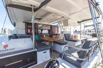 Thumbnail von Fountaine Pajot Catamaran Astrea 42