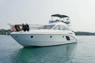 Thumbnail von Beneteau Monte Carlo 47 Fly 9400130