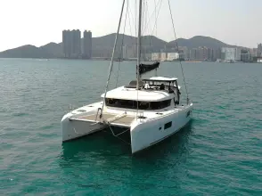 Lagoon 42 9712337
