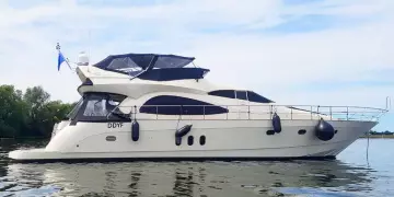 Cayman 62 Cyber