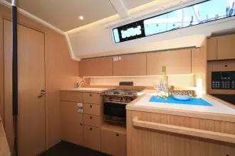 Thumbnail von Bavaria C42