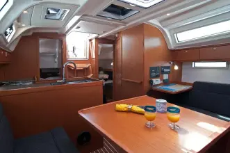 Thumbnail von Bavaria Cruiser 37