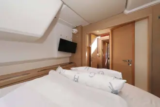 Thumbnail von Fountaine Pajot Lucia 40