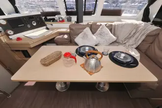 Thumbnail von Fountaine Pajot Lucia 40