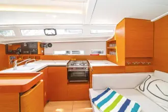 Thumbnail von Jeanneau Sun Odyssey 410