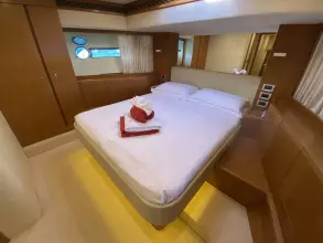 Thumbnail von Ferretti Yachts 780 FERRETTI YACHTS 780