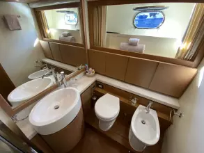 Thumbnail von Ferretti Yachts 780 FERRETTI YACHTS 780