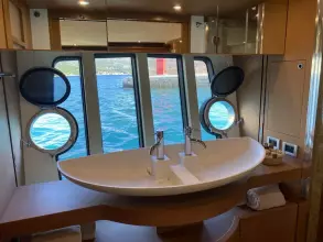 Thumbnail von Ferretti Yachts 780 FERRETTI YACHTS 780