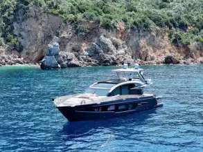 Thumbnail von Galeon 700 Skydeck
