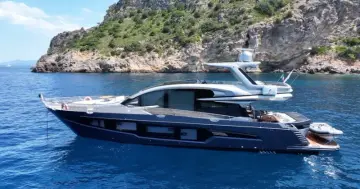 Thumbnail von Galeon 700 Skydeck