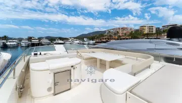 Thumbnail von Ferretti Yachts 810