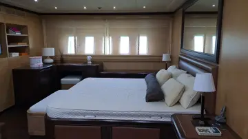Thumbnail von Mangusta 108 KING II