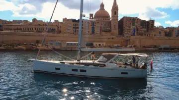 Grand Soleil 52