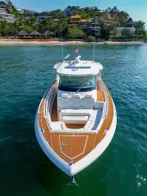Thumbnail von Tiara Yachts 43LS