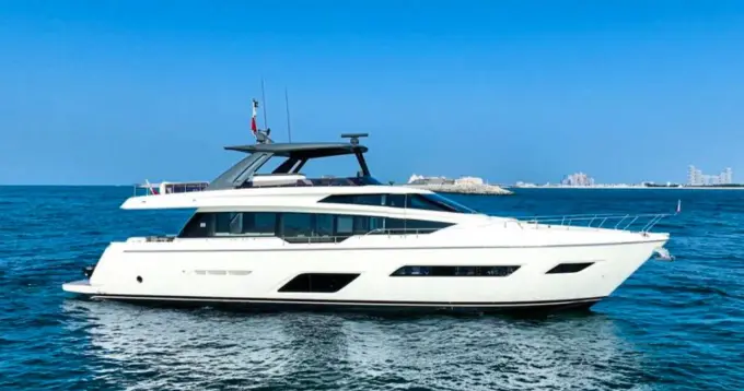 Ferretti Yachts 780 PICCOLINO