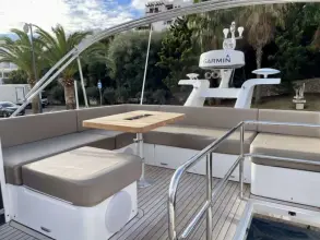 Thumbnail von Fairline Squadron 50