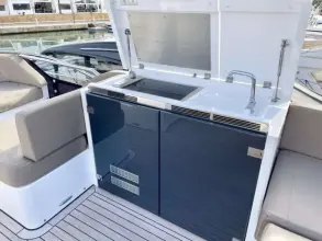 Thumbnail von Fairline Squadron 50