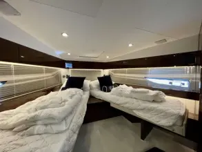Thumbnail von Fairline Squadron 50