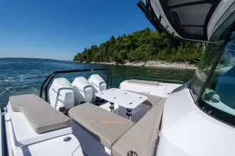 Thumbnail von Axopar 45 XC Cross Cabin Stock 2