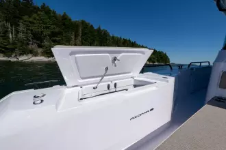 Thumbnail von Axopar 45 XC Cross Cabin Stock 2