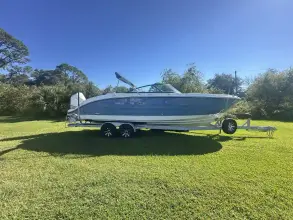 Sea Ray SDX 270 Outboard