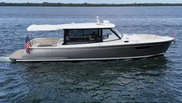 Thumbnail von MJM Yachts 4