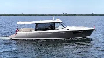 Thumbnail von MJM Yachts 4