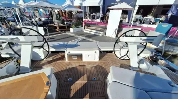 Thumbnail von Beneteau Oceanis 52