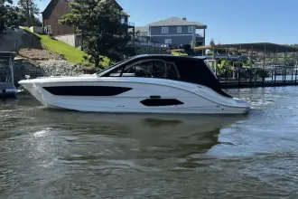 Sea Ray 370 Sundancer 