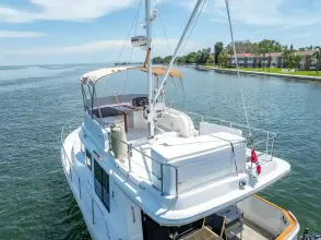 Thumbnail von Beneteau Swift Trawler 34