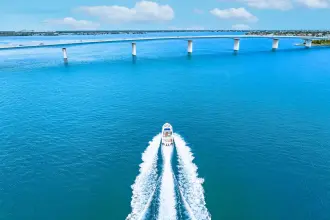 Thumbnail von Sea Ray SLX 400 Outboard