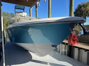 Thumbnail von Everglades 435 CC
