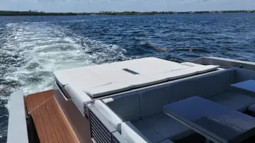 Thumbnail von De Antonio Yachts D42