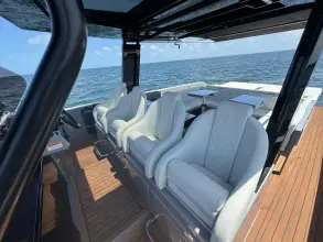 Thumbnail von De Antonio Yachts D42