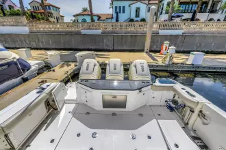 Thumbnail von Boston Whaler 405 Conquest