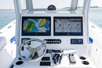 Thumbnail von Yellowfin 36 Offshore