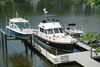 Thumbnail von Boston Whaler 320 Vantage