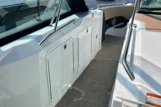 Thumbnail von Cruisers Yachts 338 SS