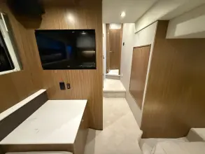 Thumbnail von Cruisers Yachts 46 Cantius